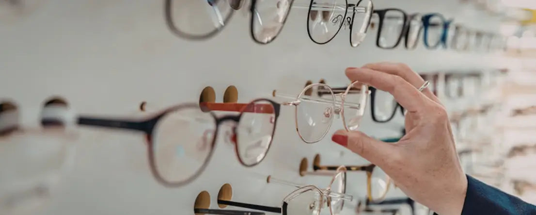 How to Choose Eyeglass Lenses: Types, Coatings & Fit